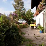 Dom wakacyjny Waldlerhaus Von 1848 Renoviert Weigelsberg