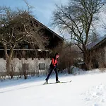 Waldlerhaus Von 1848 Renoviert Dom wakacyjny *
