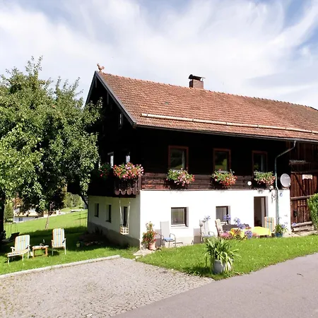 Waldlerhaus Von 1848 Renoviert Vakantiehuis